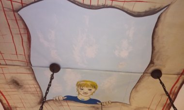 Disegni murali su soffitto e pareti